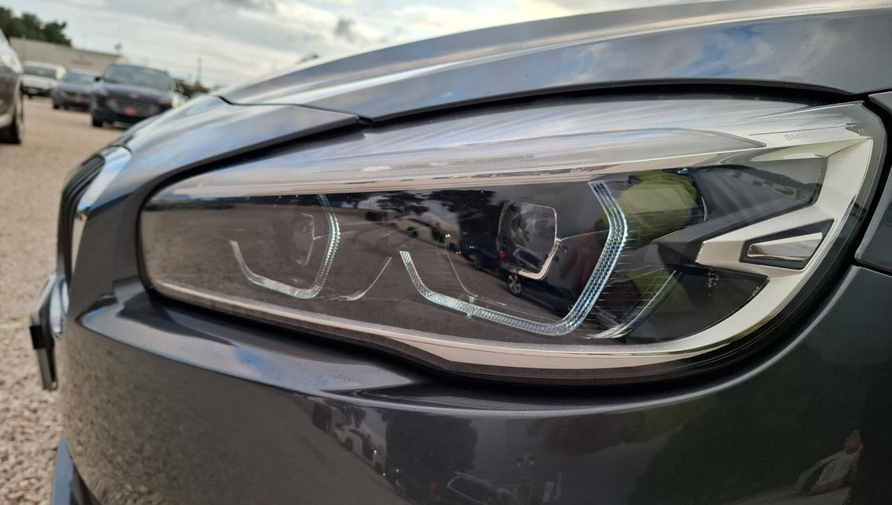 Bmw Active Tourer 218d *FULL LED-NAVY-CRUISE*