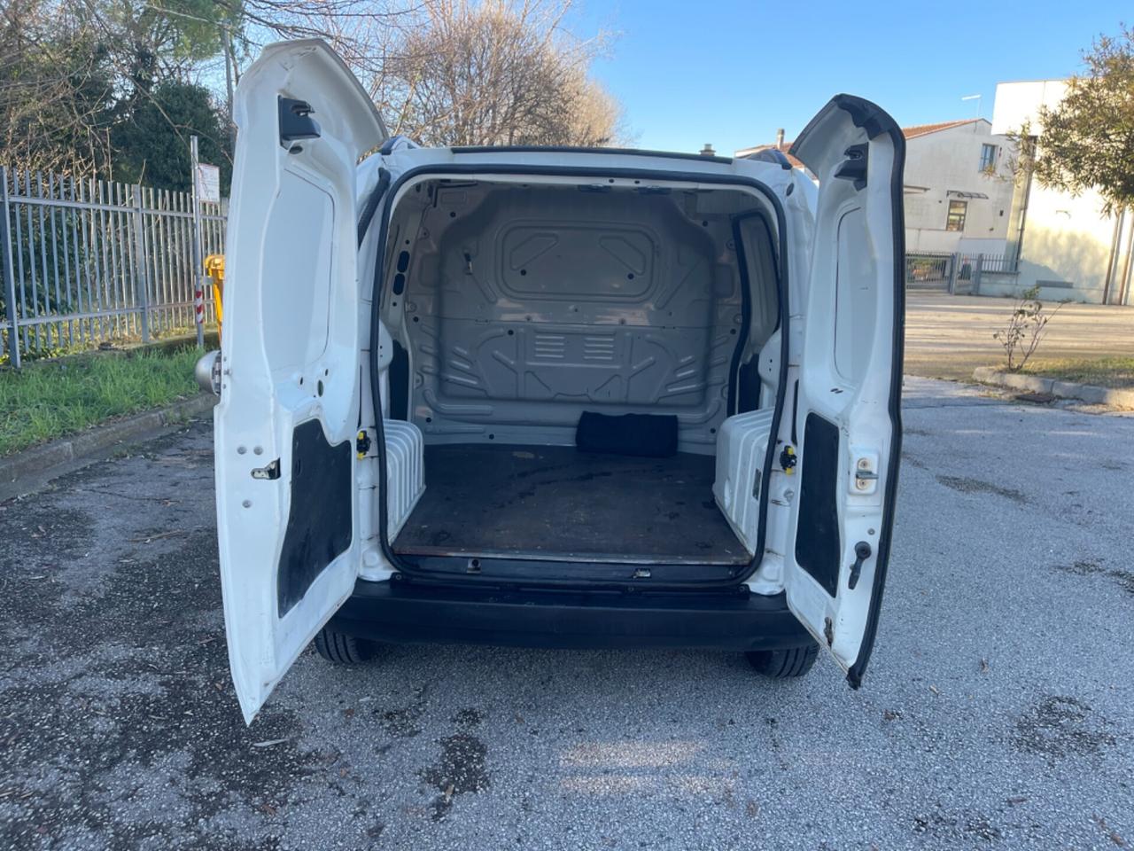 Fiat Fiorino 1.3 MJT 80CV Combinato Neopatentati