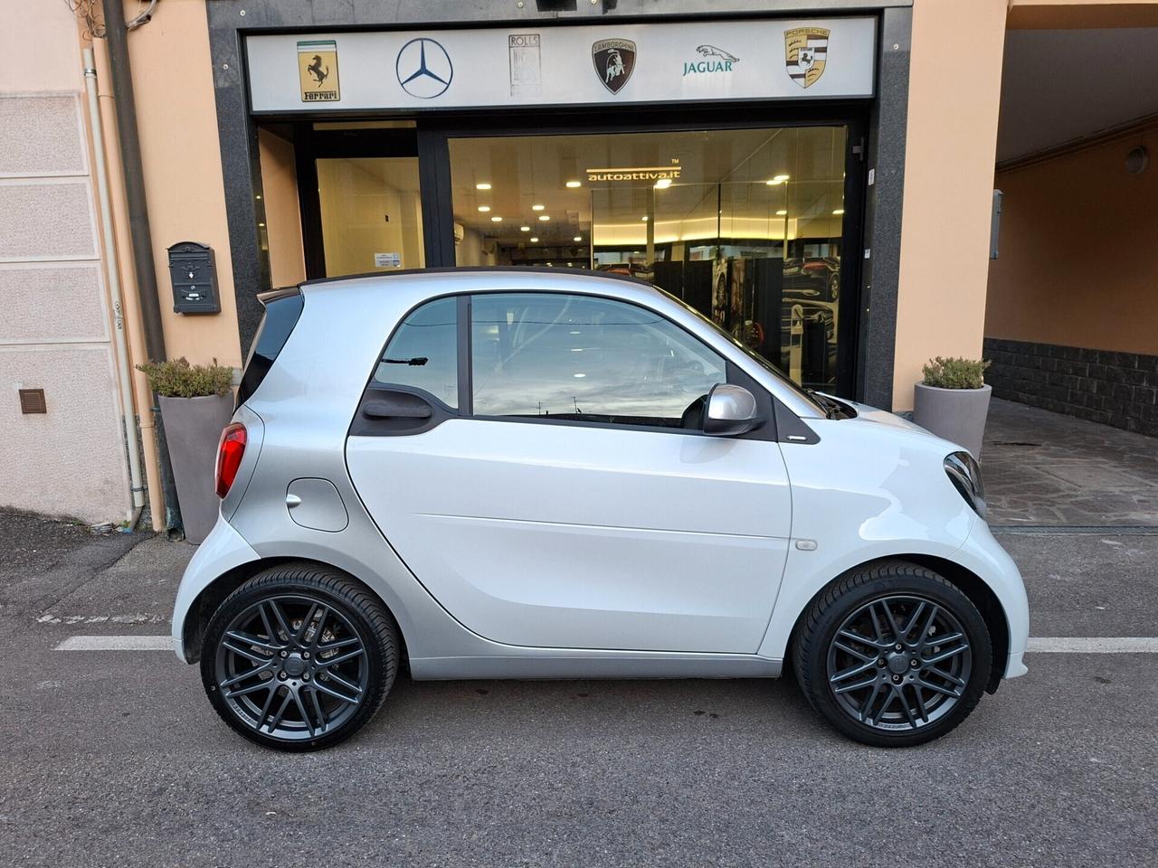 Smart ForTwo 0.9 turbo 90cv Pack Brabus Edition Schermo Pad