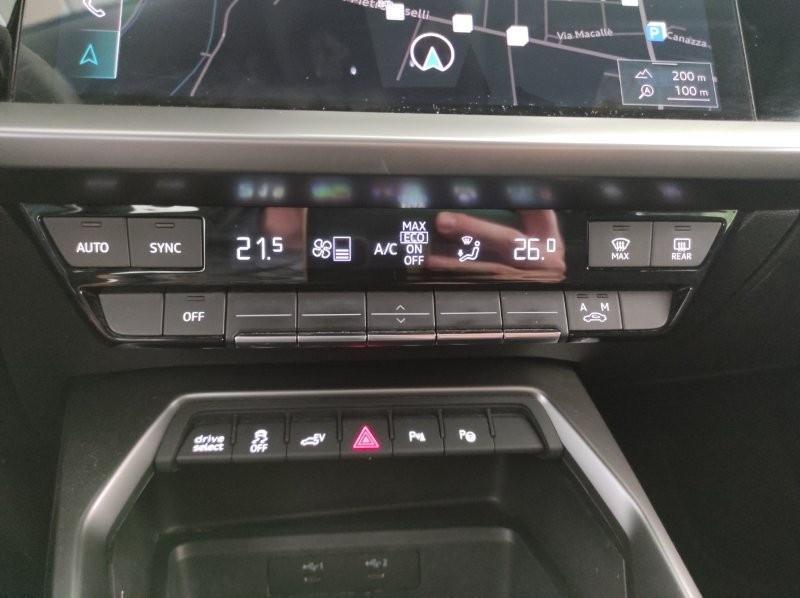 AUDI A3 4ª serie - A3 SPB 40 TFSI e S tronic Business