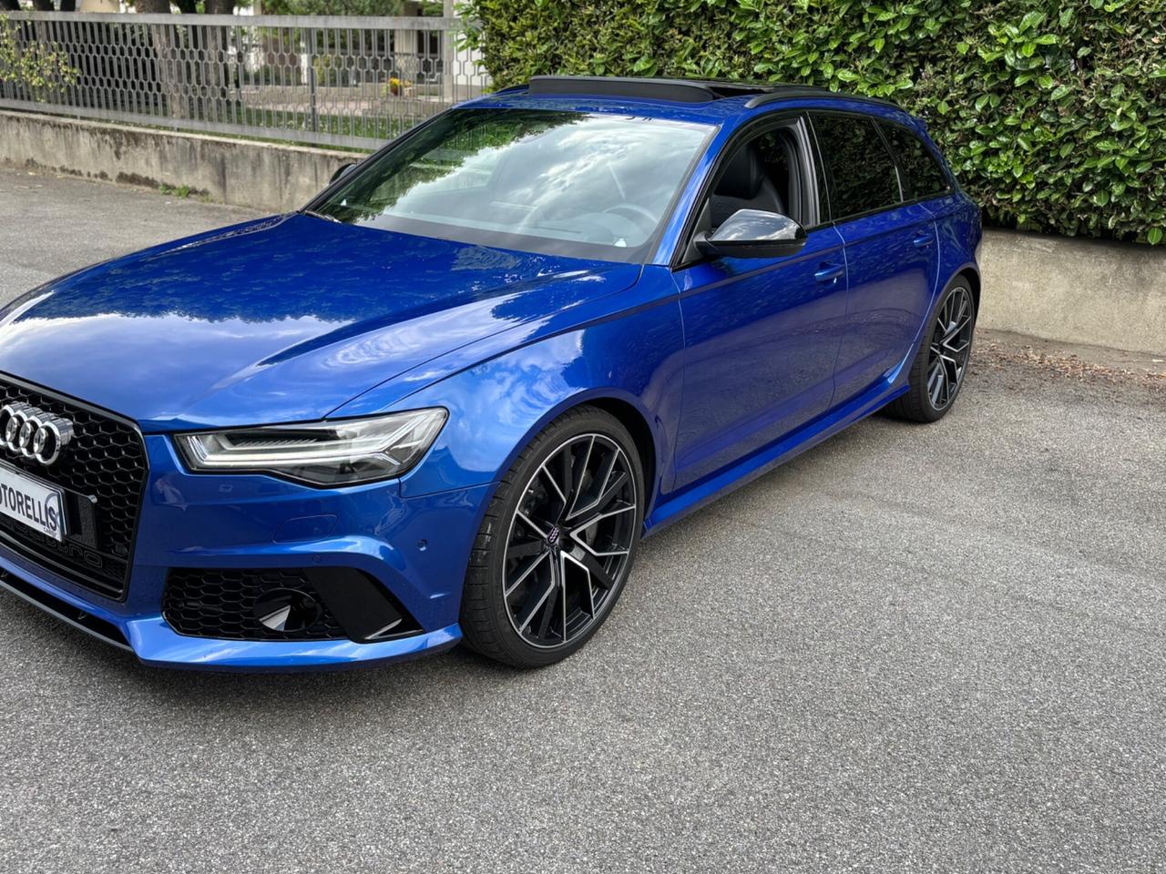 Audi RS6 RS 6 Avant 4.0 TFSI quattro tiptronic performance