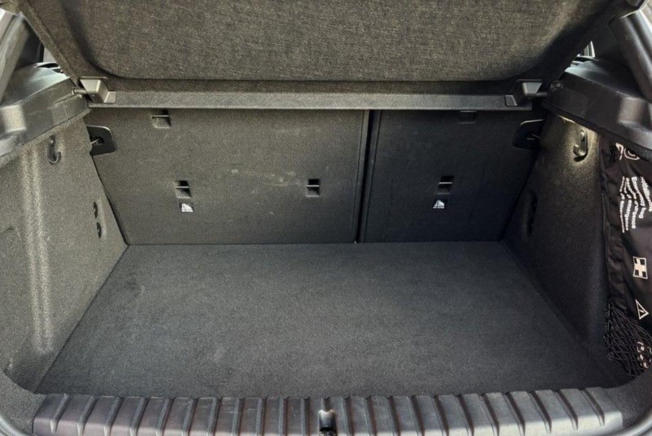 BMW 118 d MSport Pro FARI LASER-NAVI-18"