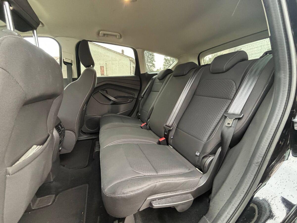 Ford Kuga 2.0 tdci Business s&s 2wd 120cv powershift my19.25