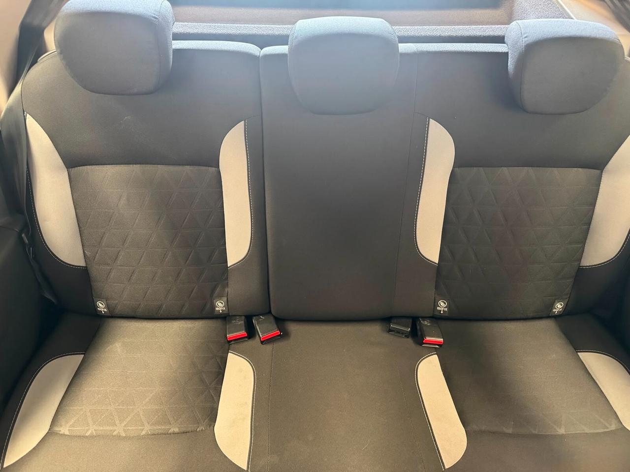 Dacia Sandero Stepway adatta neopatentati