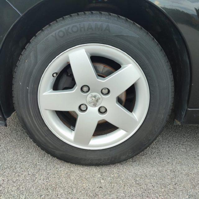 PEUGEOT 207 1.4 HDi 70CV 5p. Energie Sport