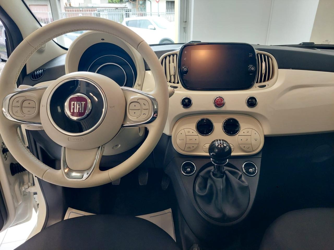 Fiat 500 1.0 Hybrid Dolcevita