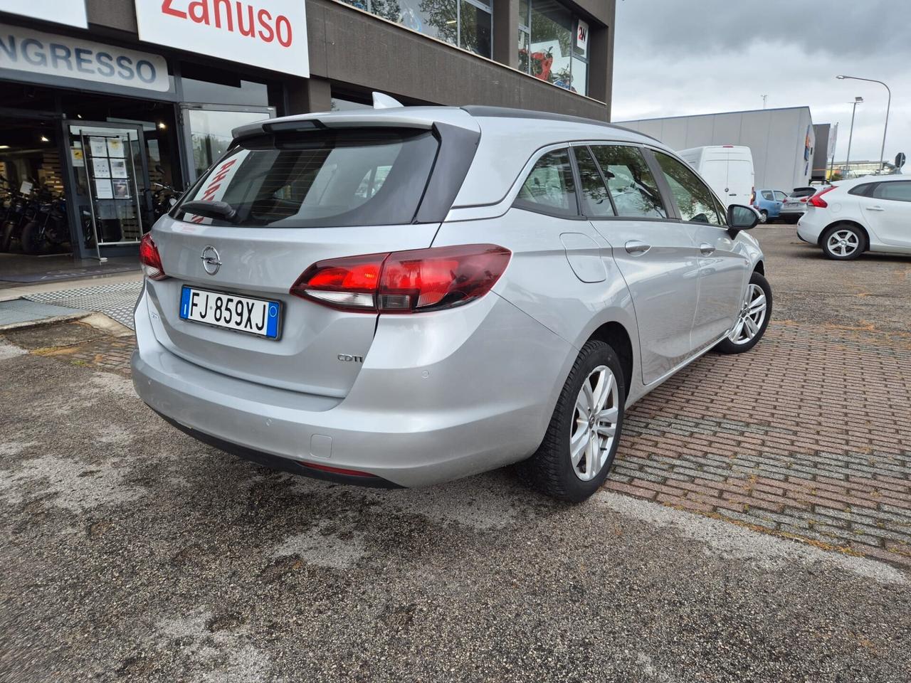 Opel Astra 1.6 CDTi 110CV Start&Stop Sports Tourer Innovation