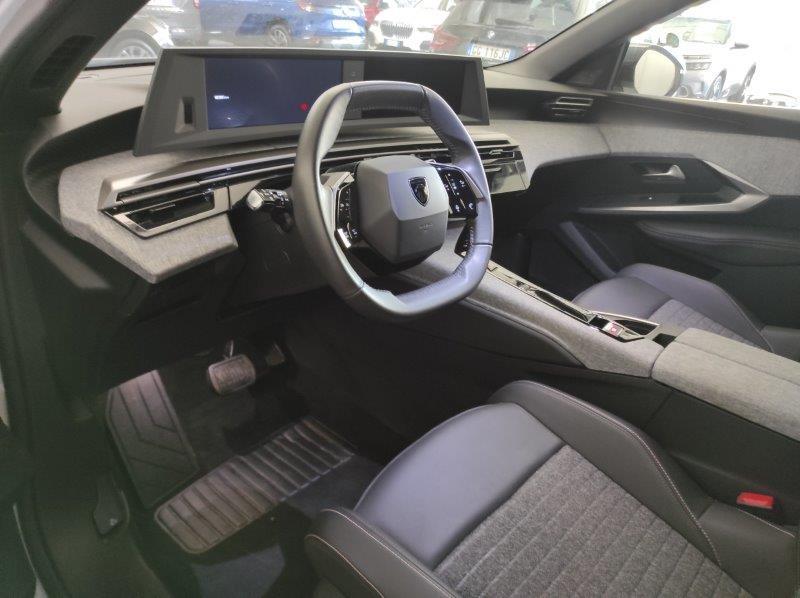 PEUGEOT 5008 3ª serie - 5008 Hybrid 145 e-DCS6 Allure