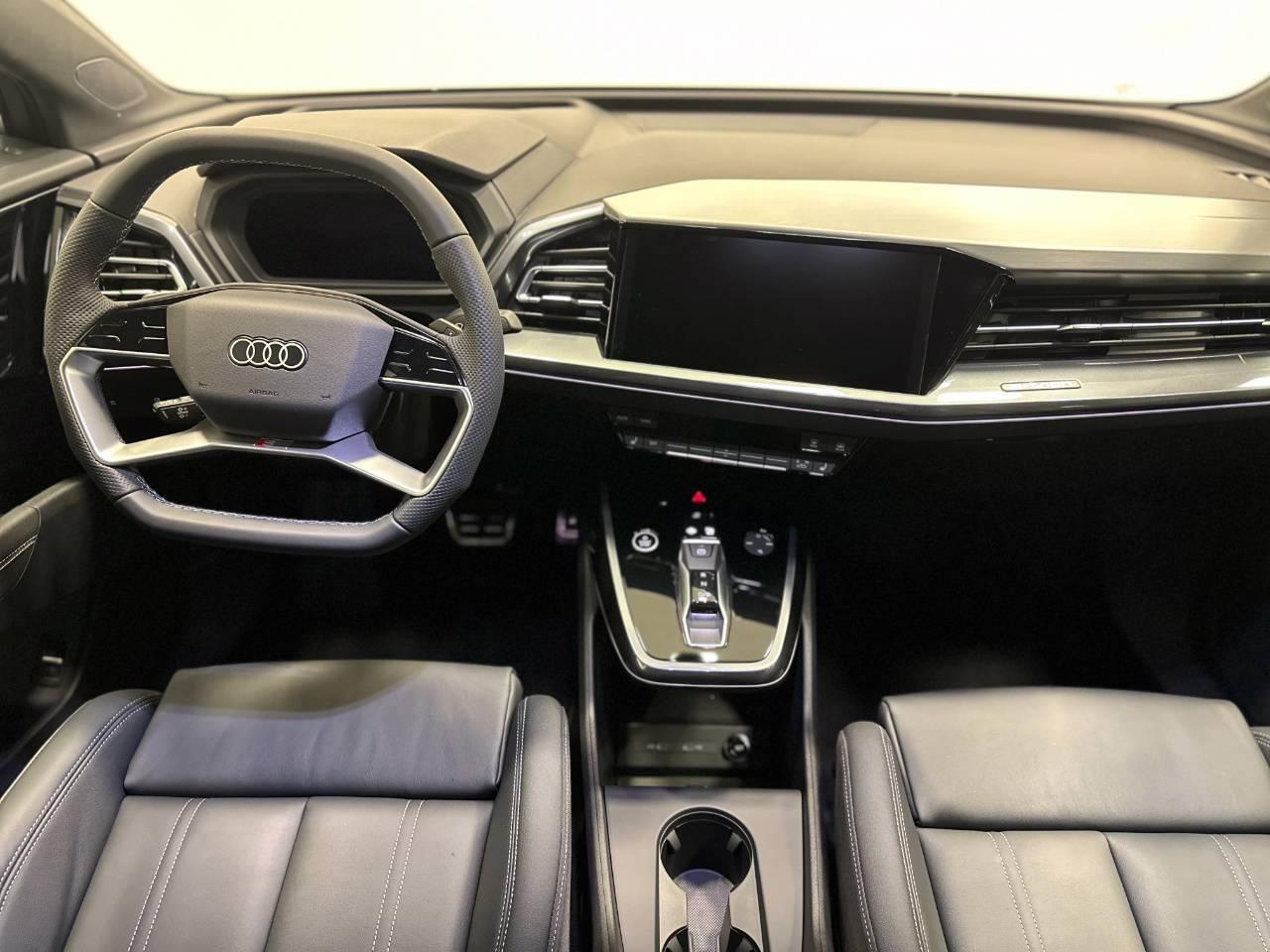 AUDI Q4 40 E-TRON S-LINE EDITION - RENT TO BUY