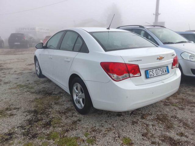 CHEVROLET Cruze 1.8 5 porte LT GPL