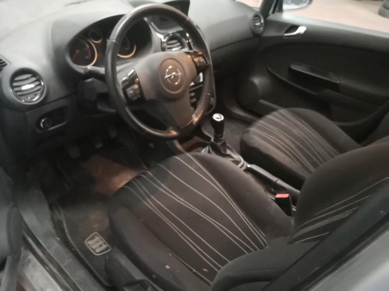 Opel Corsa 1.3 CDTI motore con problemi