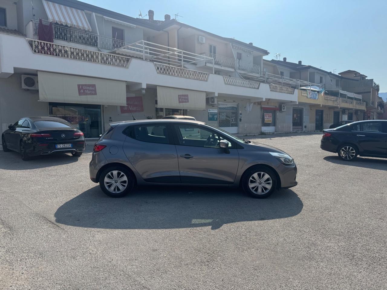Renault Clio dCi 75CV 5 porte OK NEOAPATENTATI GARANZIA