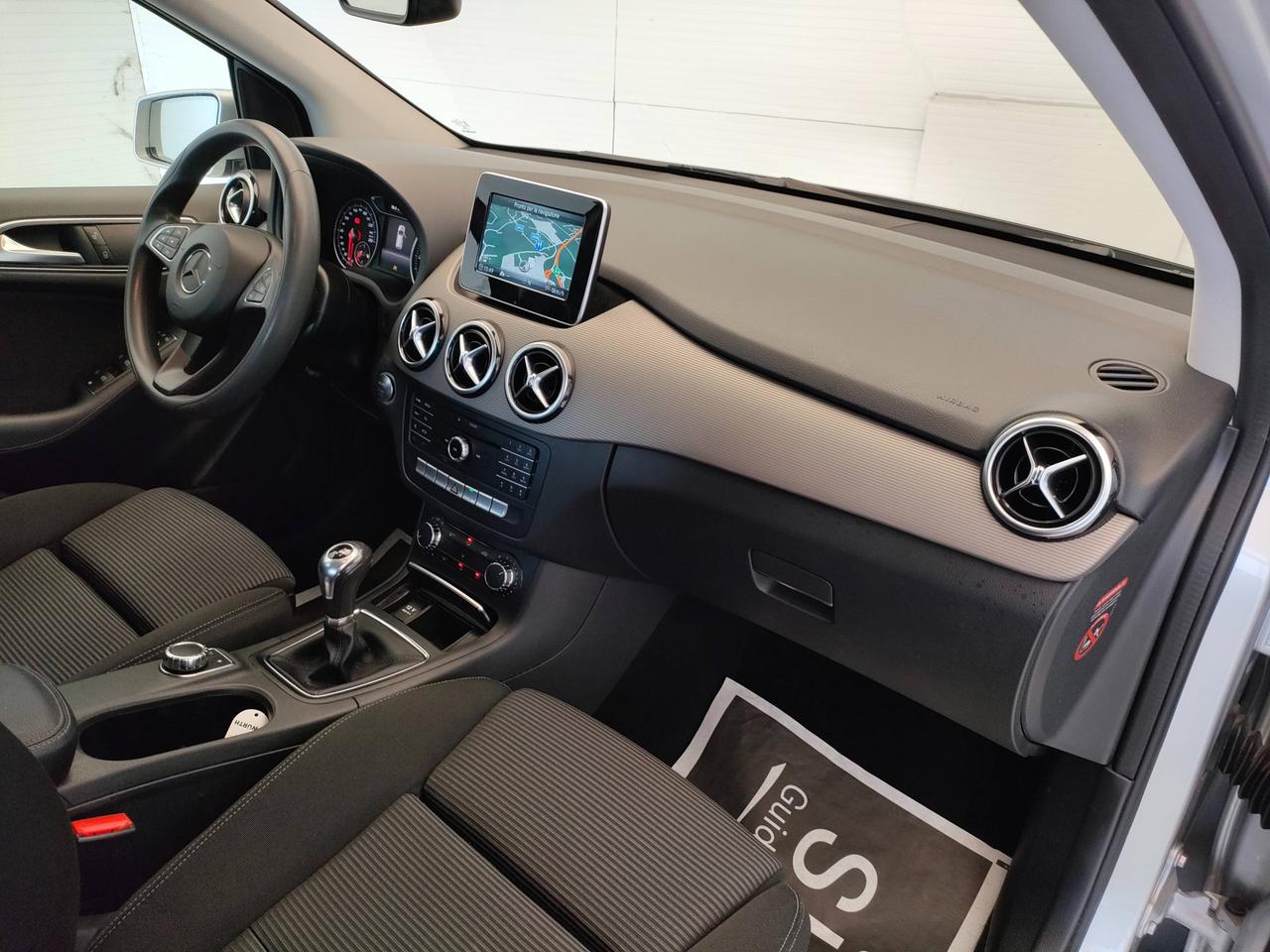 Mercedes-Benz Classe B - T246 - B 180 d (cdi) Business