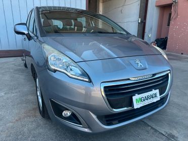 Peugeot 5008 1.6 HDi 115CV Business 7 POSTI
