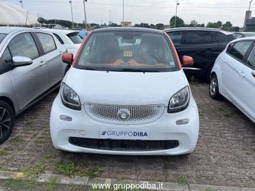 smart fortwo Smart III 2015 Benzina 1.0 Urban (sport edition1) 71cv