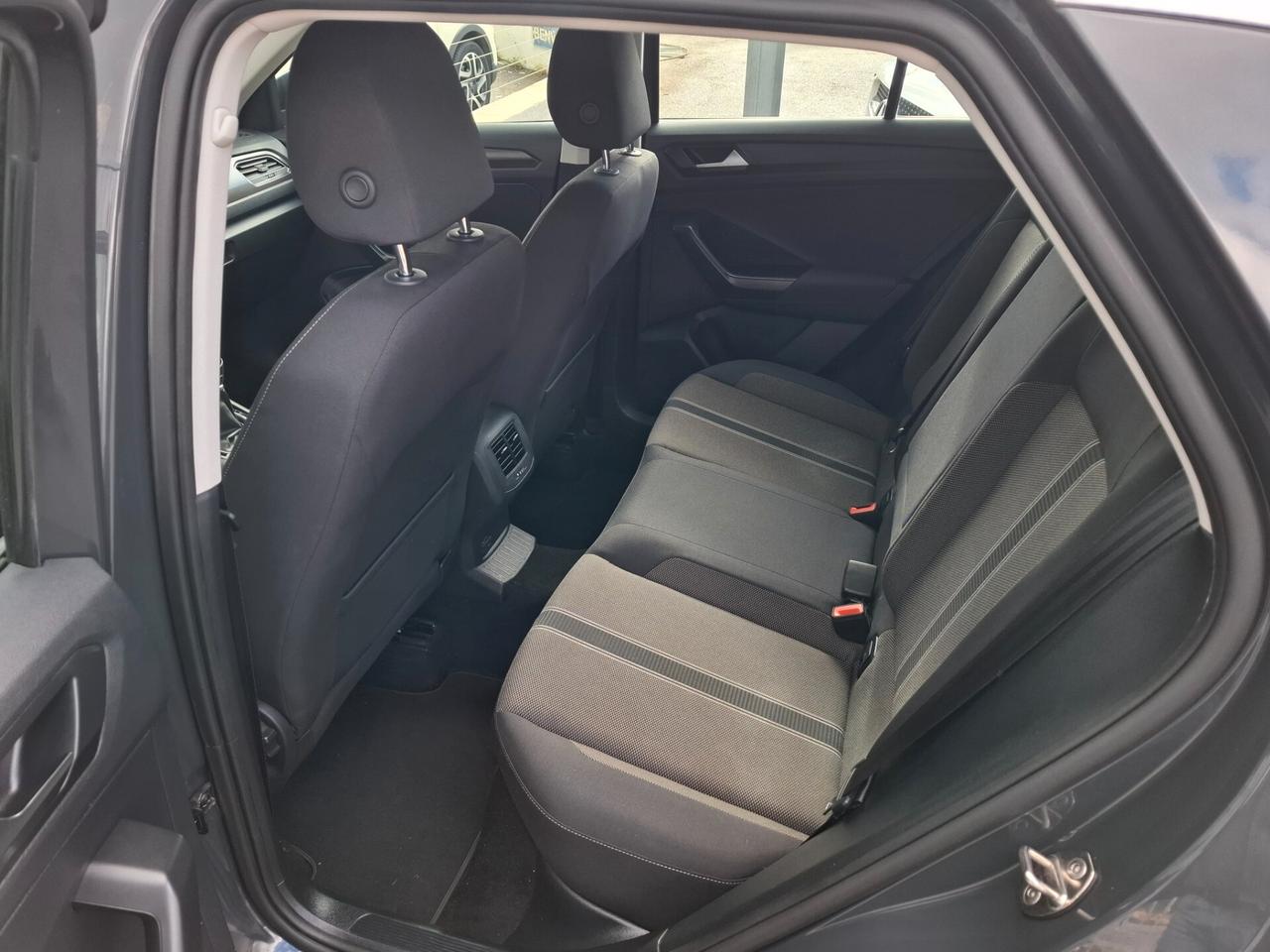Volkswagen T-Roc 1.6 TDI 115cv Anno 08-2019
