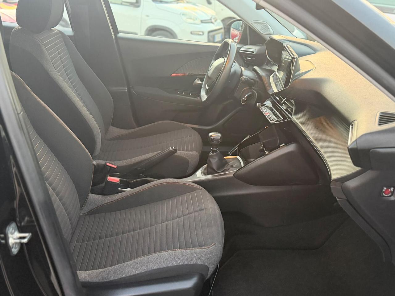 Peugeot 2008 1.2 Benzina 2021