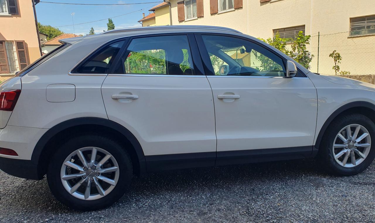 Audi Q3 2.0 TDI 150 CV Business Euro 6B