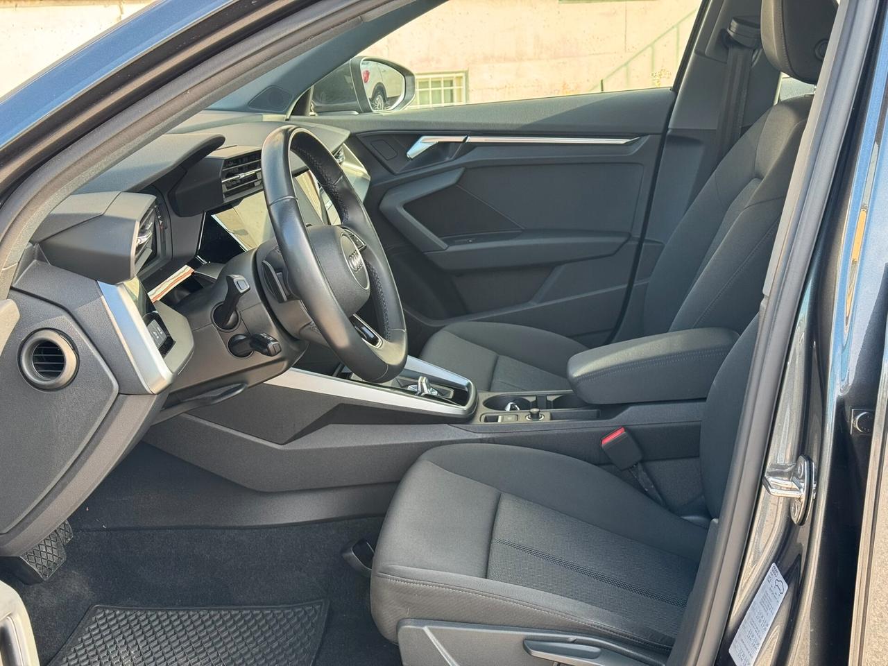 A3 SPB 1.5 G-Tron S-tronic S-Line Fari Full Led