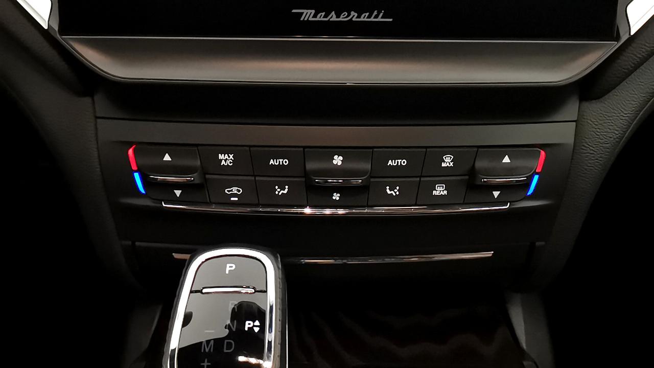 MASERATI Ghibli III - Ghibli 2.0 mhev Gransport 330cv auto