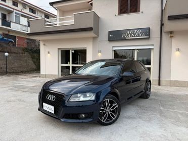 Audi A3 1.6Tdi 90Cv Young Edition