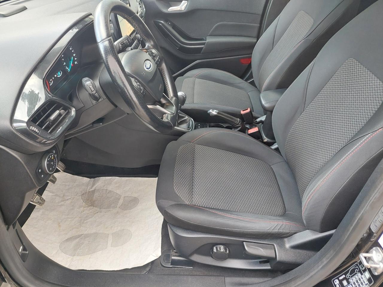 Ford Fiesta 1.5 TDCI ST-Line *120CV*