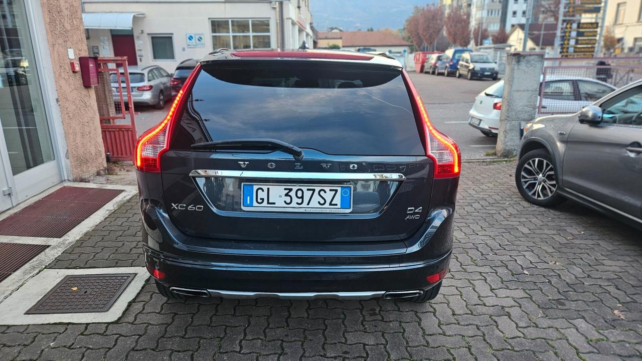 Volvo XC 60 2.4 d4 awd 181cv geartronic NAVY-CAM-SED.RISC