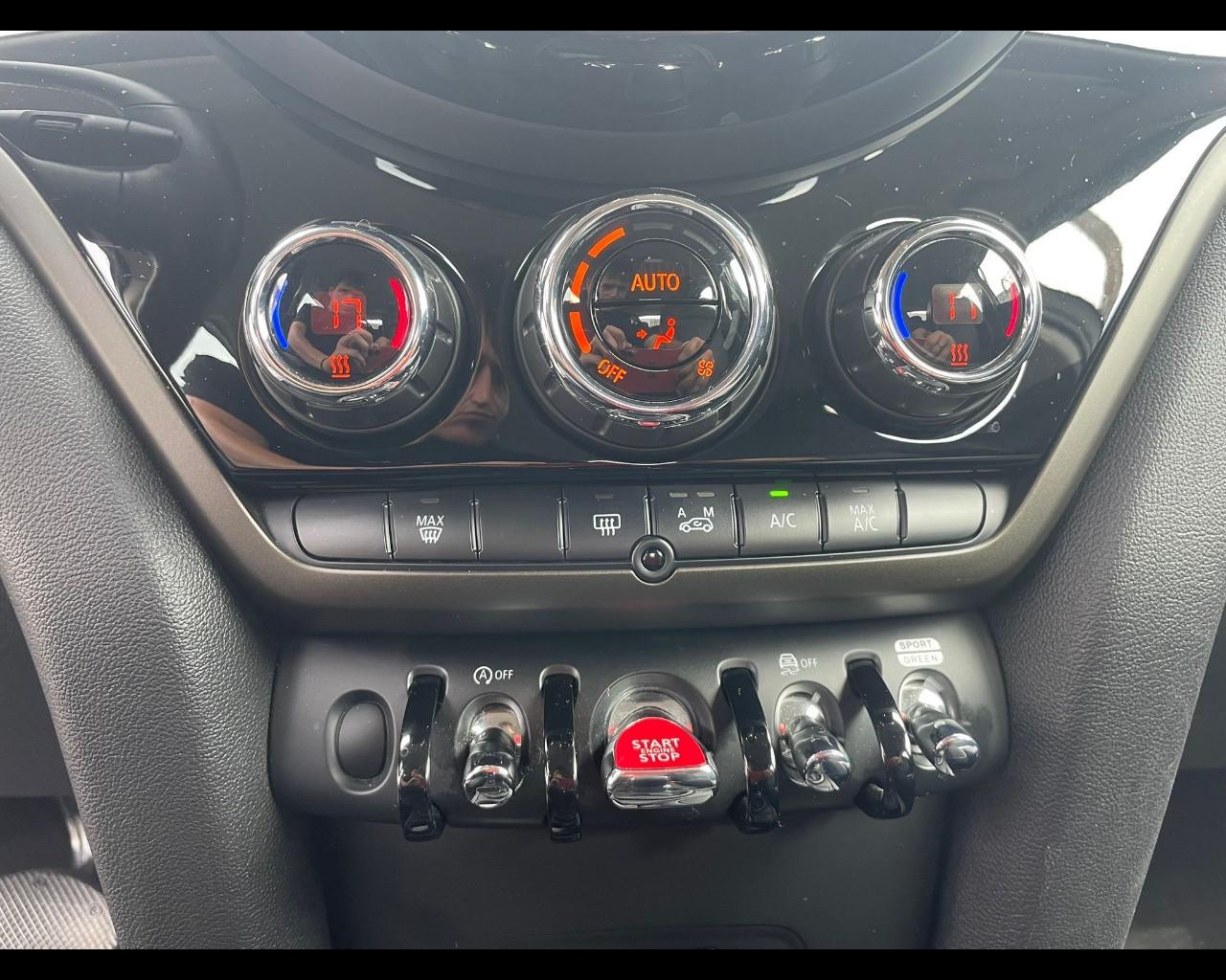 MINI Mini Countrym.(F60) - Mini 2.0 Cooper SD Business Countryman