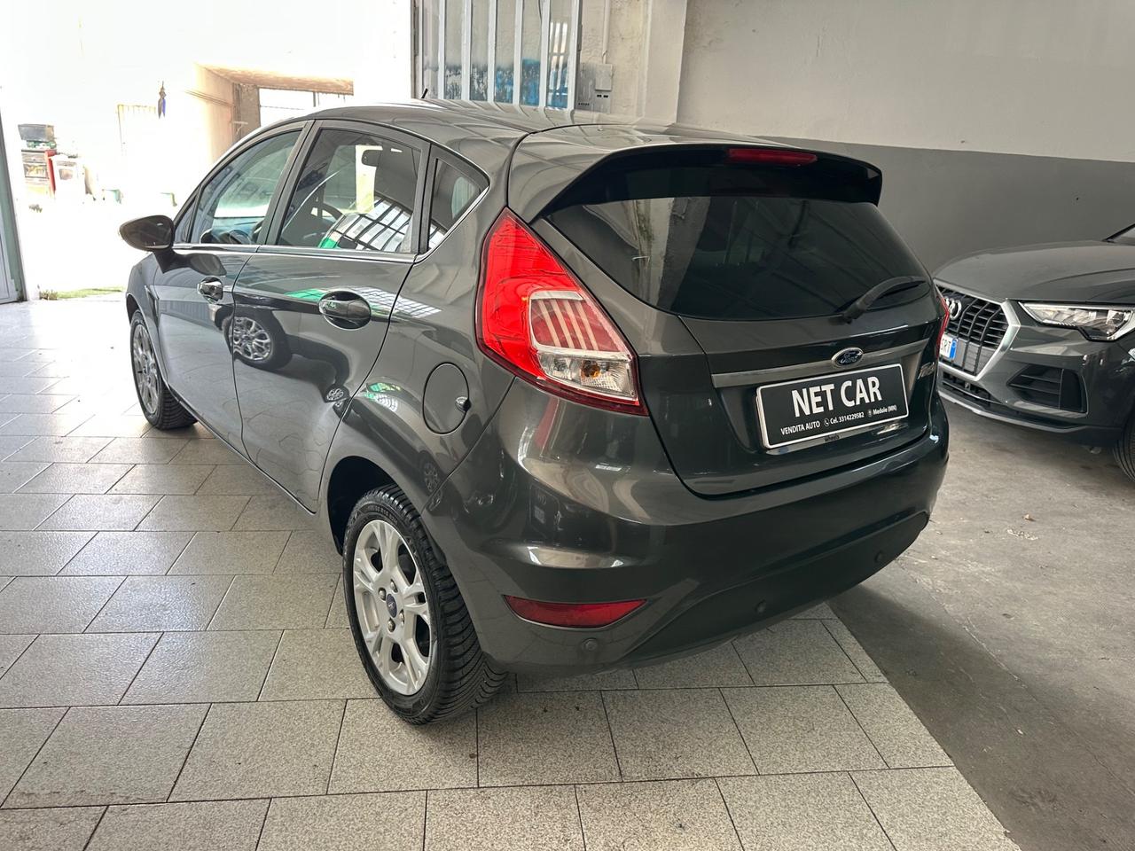 Ford Fiesta 1.4 5 porte Bz.- GPL Black & White Edition