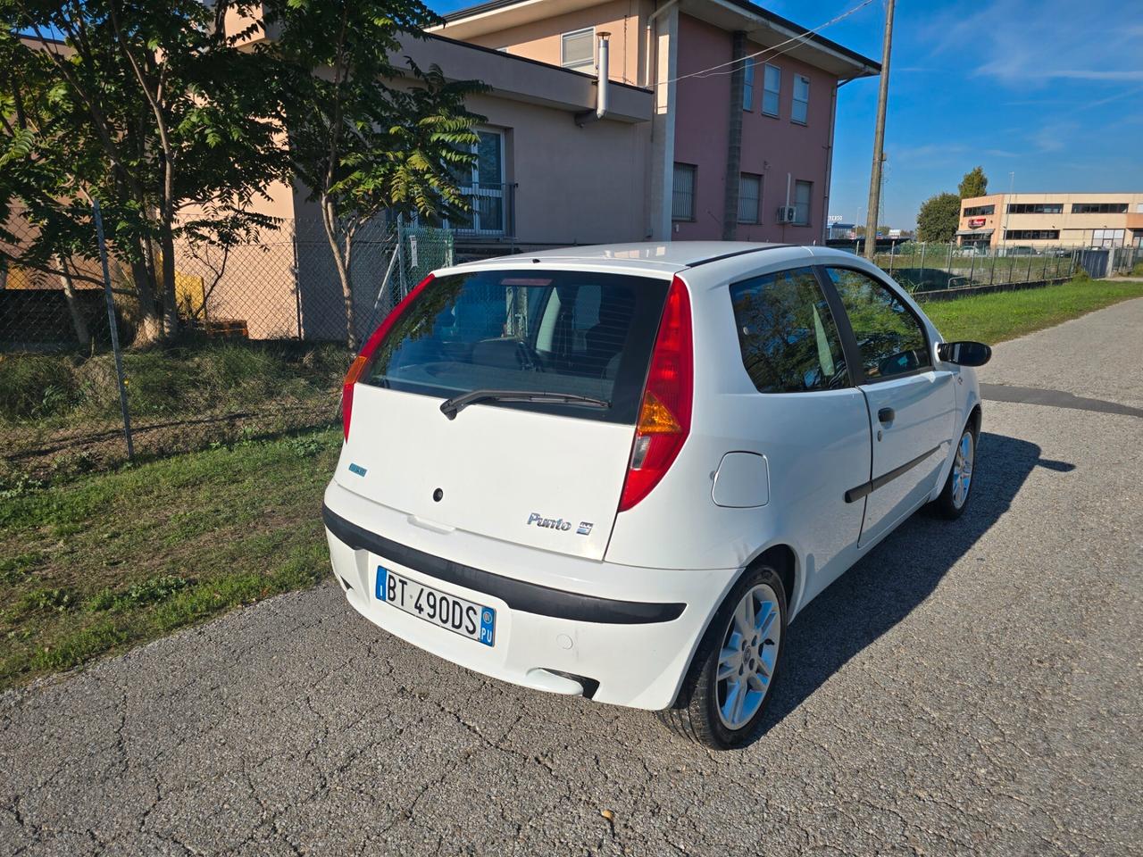 Fiat Punto 1.2 Benzina GPL NEOPATENTATI