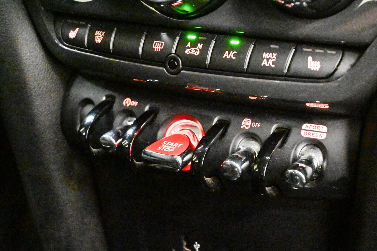 MINI Mini Countrym.(F60) Mini 2.0 Cooper D Clas...