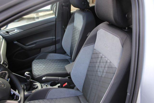 VOLKSWAGEN Taigo 1.0 TSI 115 CV R-Line-KM0 TETTO APRIBILE