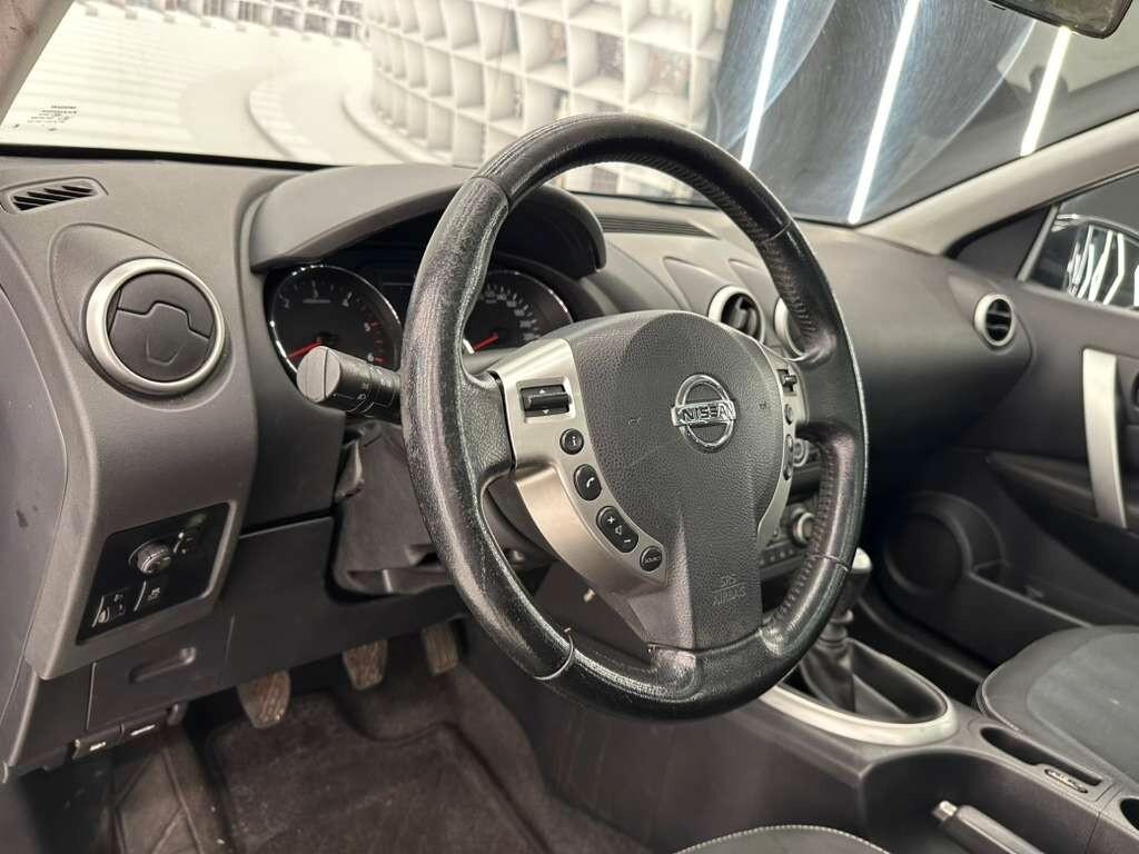 Nissan Qashqai 2.0 dCi DPF Tekna