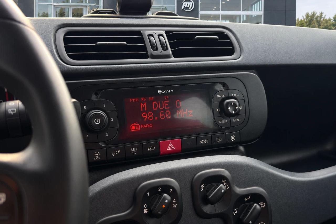Fiat Panda VAN 4 POSTI HYBRID
