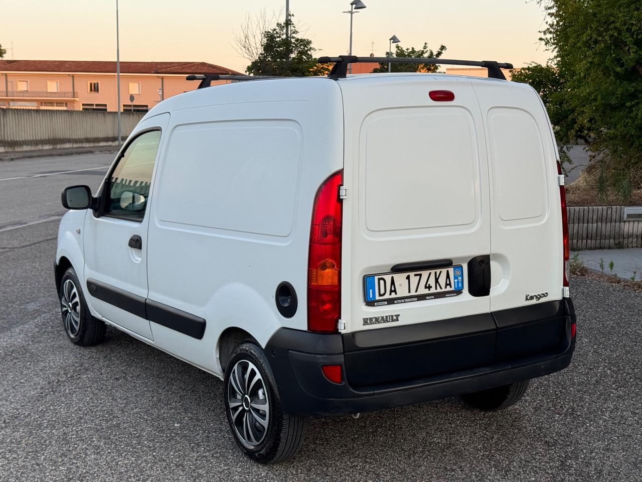 Renault Kangoo 1.5 DCI 85cv