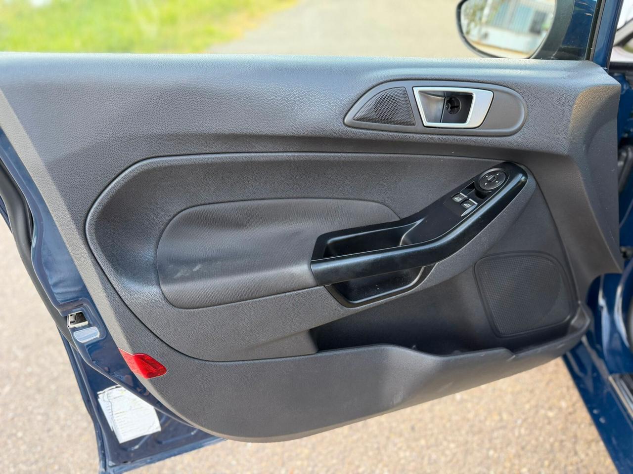 Ford Fiesta 1.5 DIESEL AUTOCARRO N1