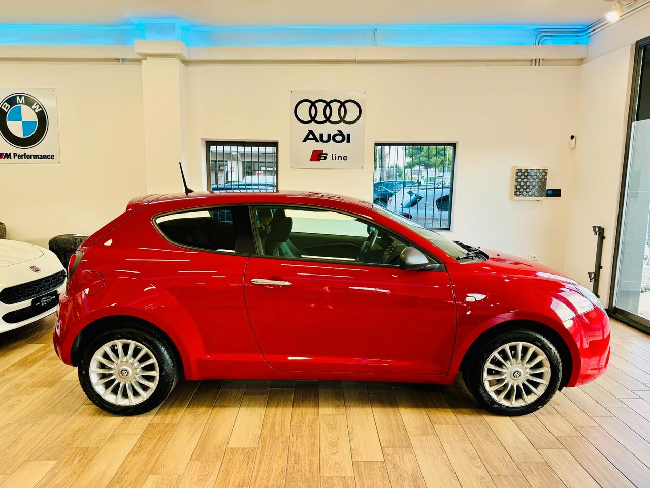 Alfa Romeo MiTo 1.4 Benzina 70Cv Display - Ok NeoPatentati