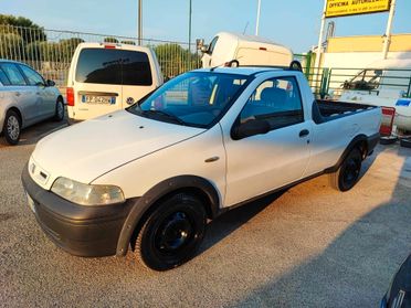 Fiat strada 1.9 MJT 105 CV Active