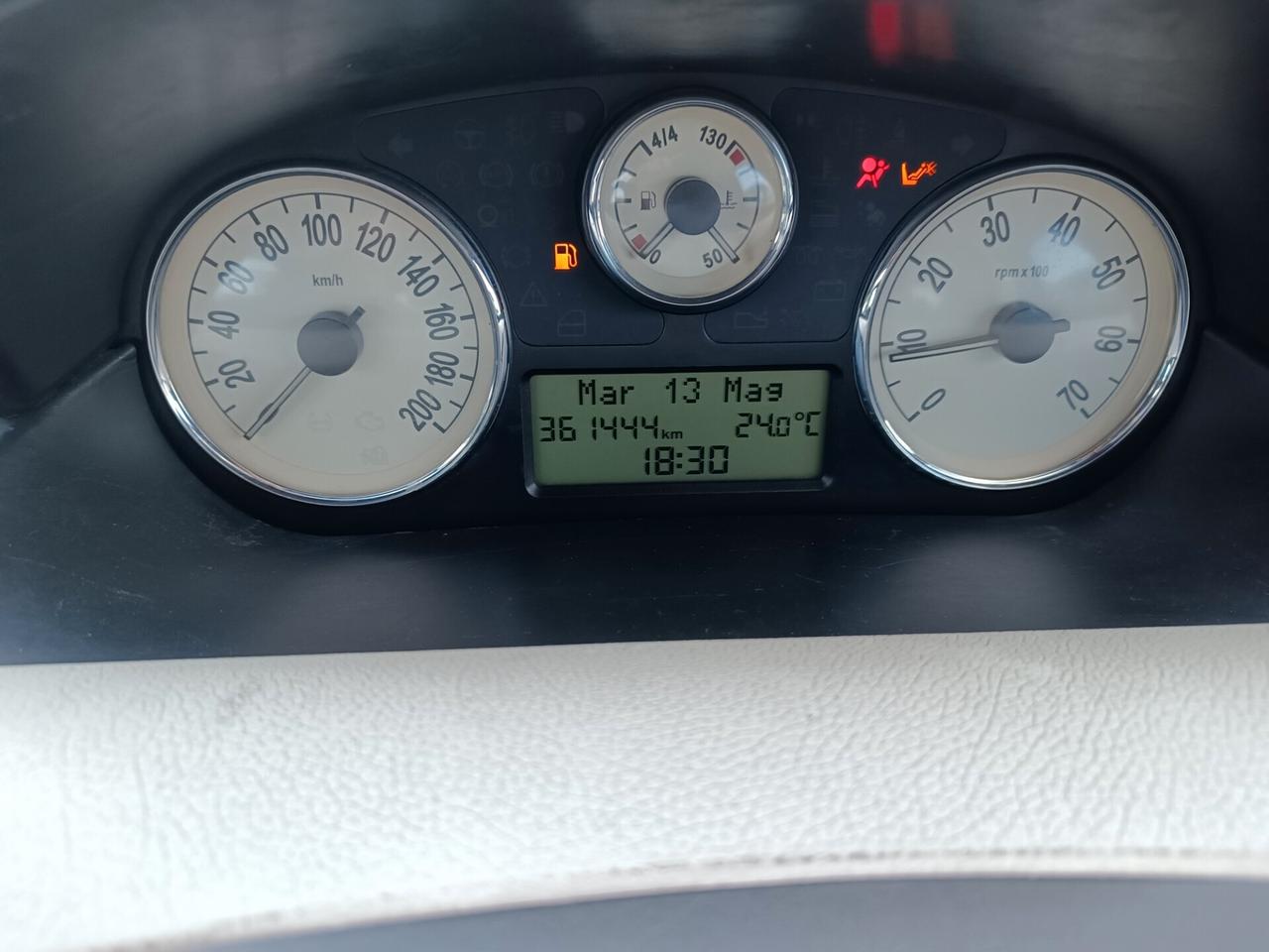 Lancia Ypsilon 1.3 Multijet Platino