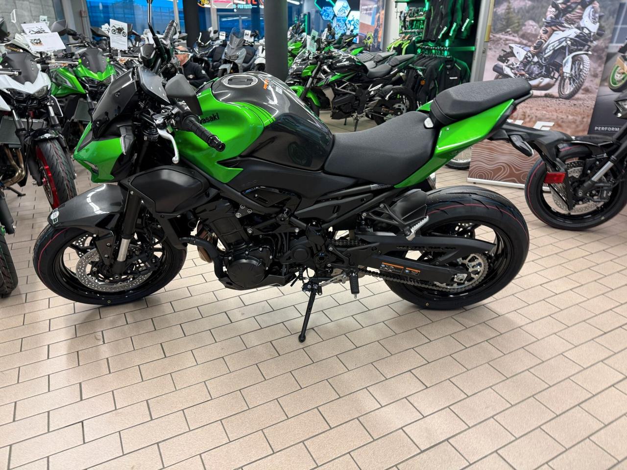 Kawasaki Z 900 MY 2026