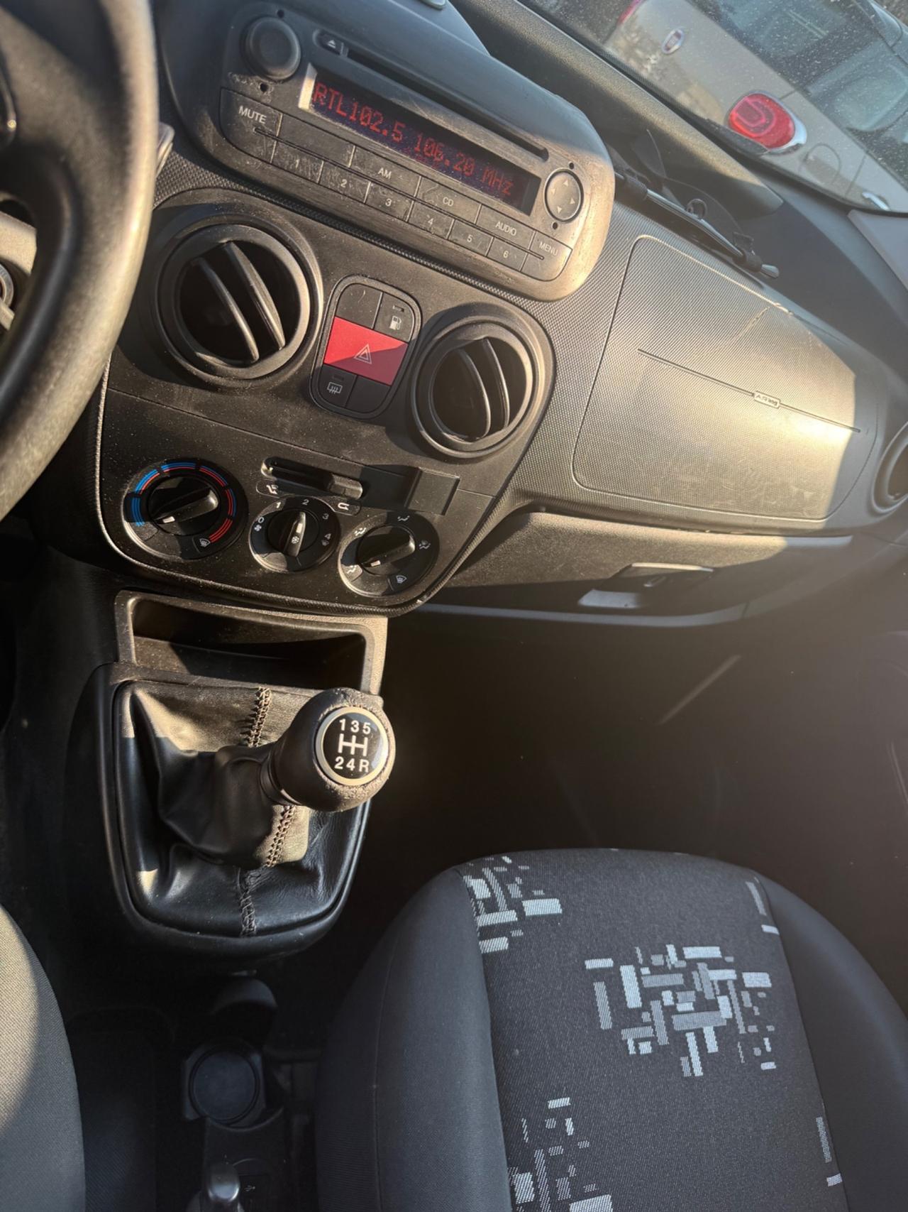 Fiat Qubo 1.4 8V 77 CV Dynamic Natural Power