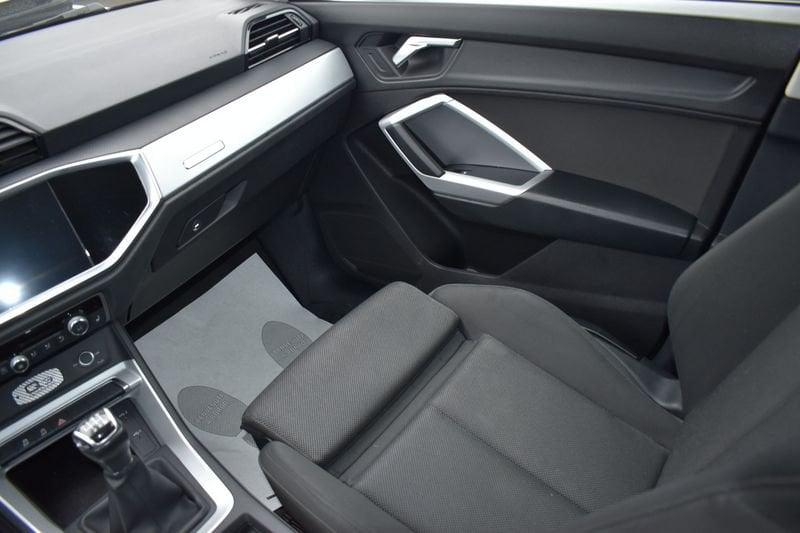 Audi Q3 Q3 35 TDI Business Advanced