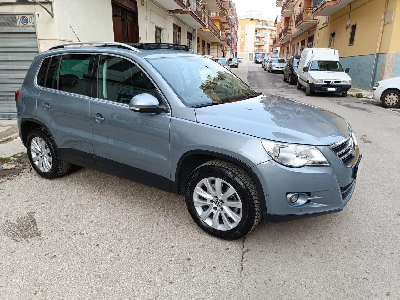 Volkswagen Tiguan 2.0 TDI DPF 4MOTION DSG Sport & Style