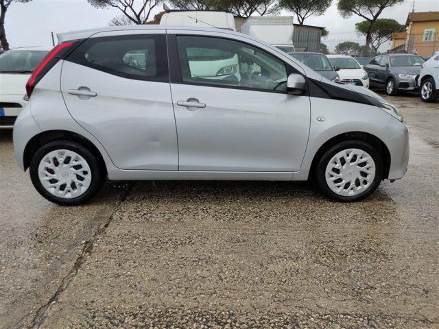 TOYOTA Aygo Connect 1.0 VVT-i CARPLAY,TELECAMERA,CLIMA