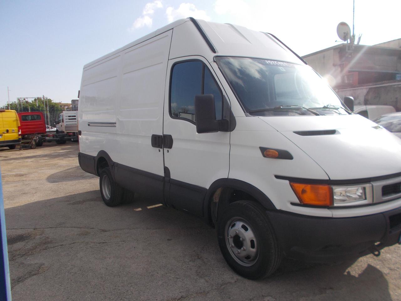 Iveco daily 35c15 anno 2004 furgone