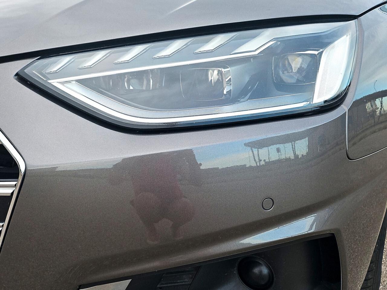 Audi A4 Avant 30 TDI/163 CV S tronic Advanced