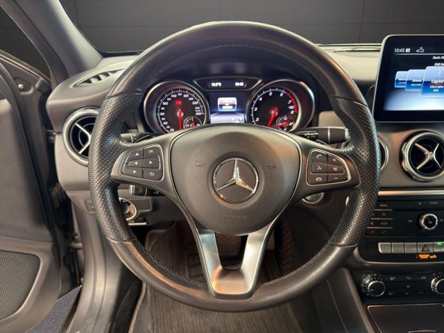 MERCEDES-BENZ GLA 180 Sport