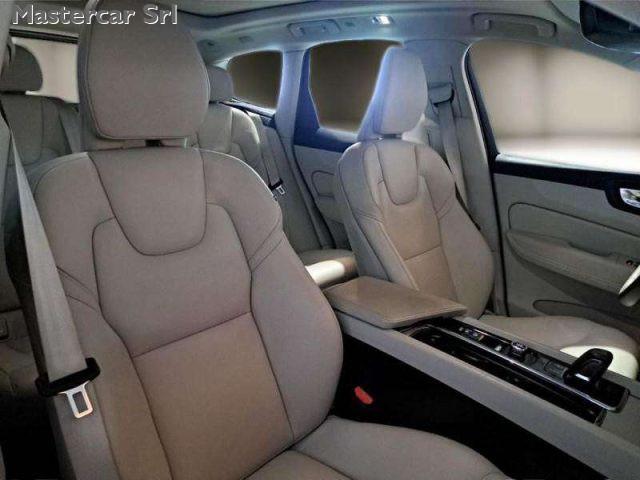 VOLVO XC60 XC60 2.0 SUV T6 PLUG-IN AWD AUTO RECHARGE INS. EX