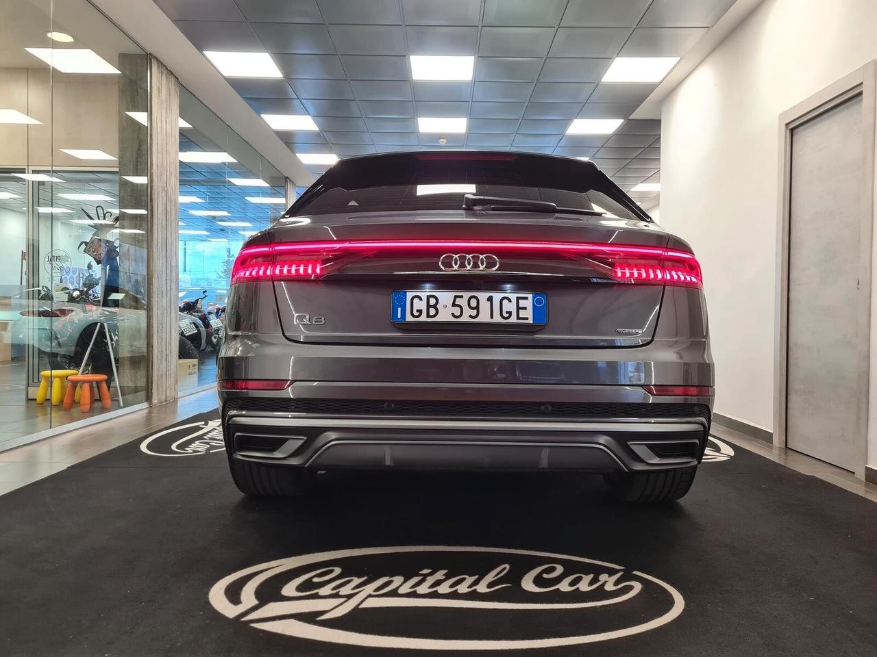 Audi Q8 50 TDI 286 CV quattro tiptronic Sport