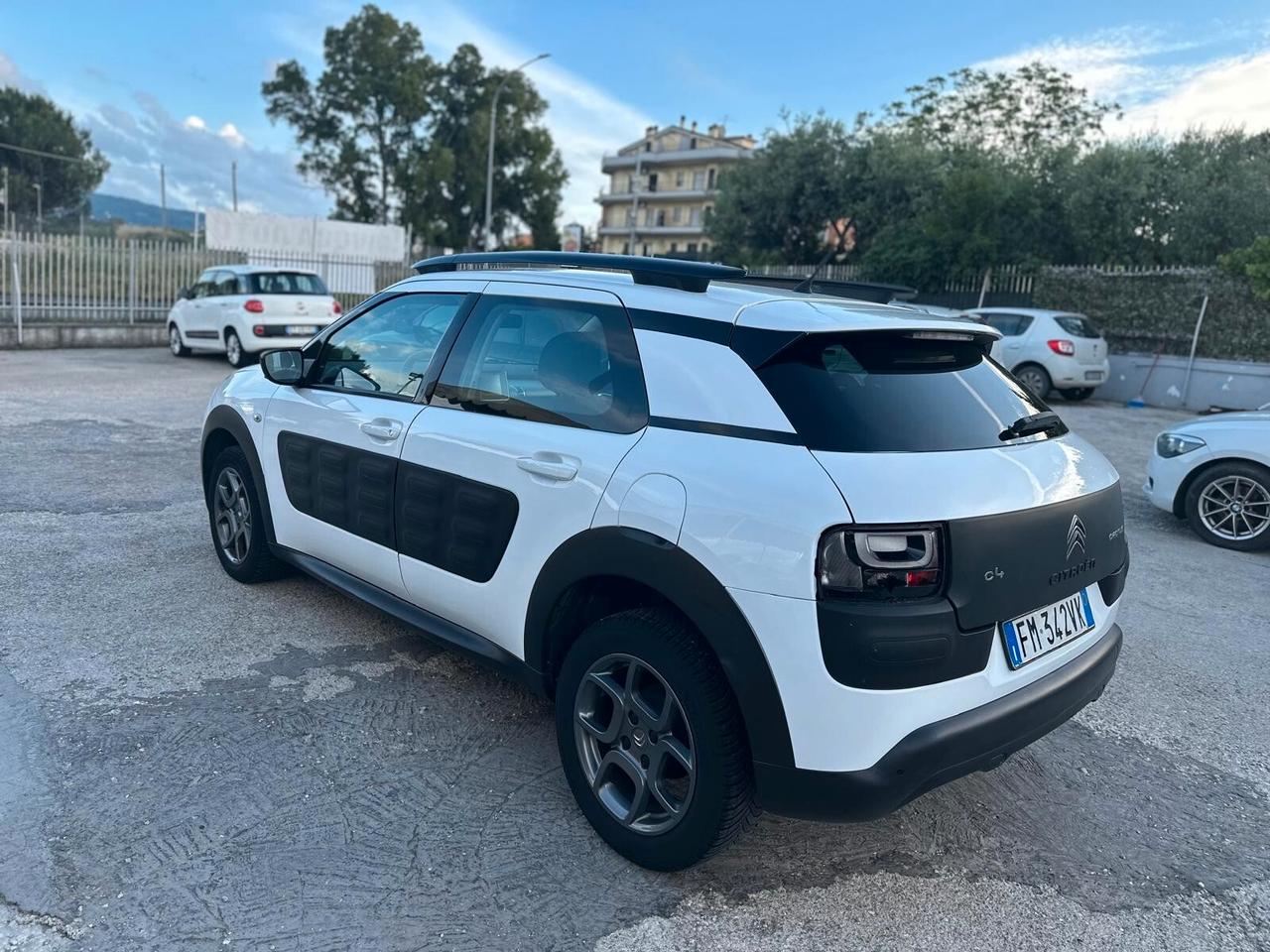 Citroen C4 Cactus PureTech 82 Shine